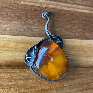Large amber pendant